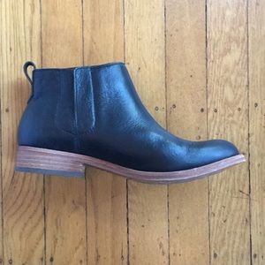 KORK-EASE Velma black leather ankle boots
